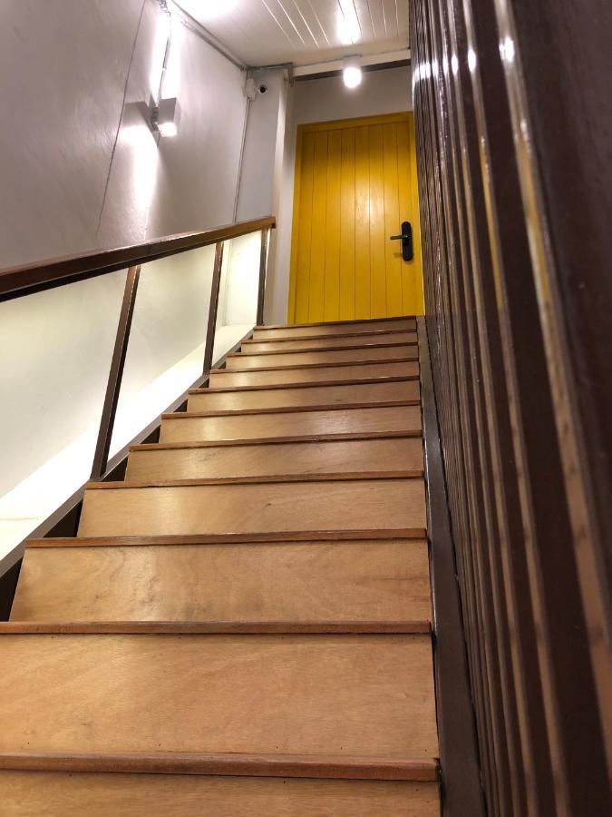 Yellow Door Хуа Хин Екстериор снимка