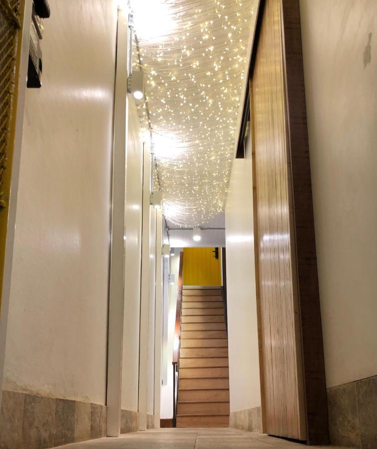 Yellow Door Хуа Хин Екстериор снимка